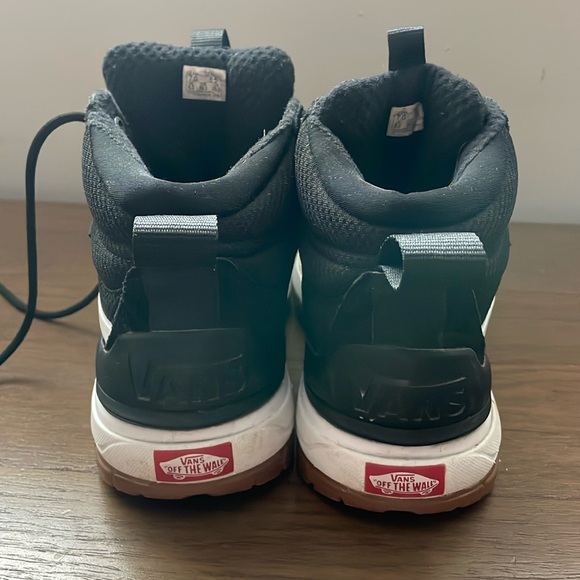 Vans UltraRange Exo High Top - Picture 3 of 11